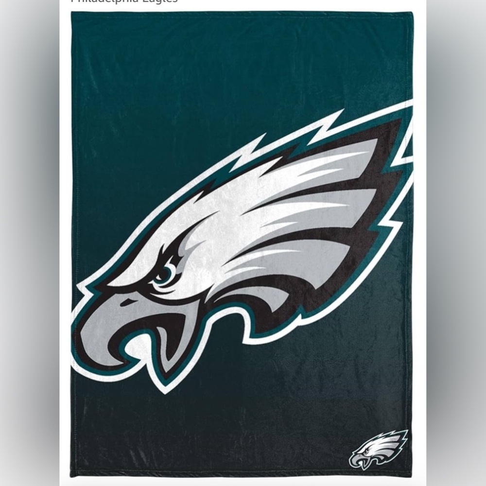 Lot of 2x NWT [NFL] & [FOCO] Philadelphia Eagles Throw Blanket & Mens Shirt Sz S - Picture 4 of 14